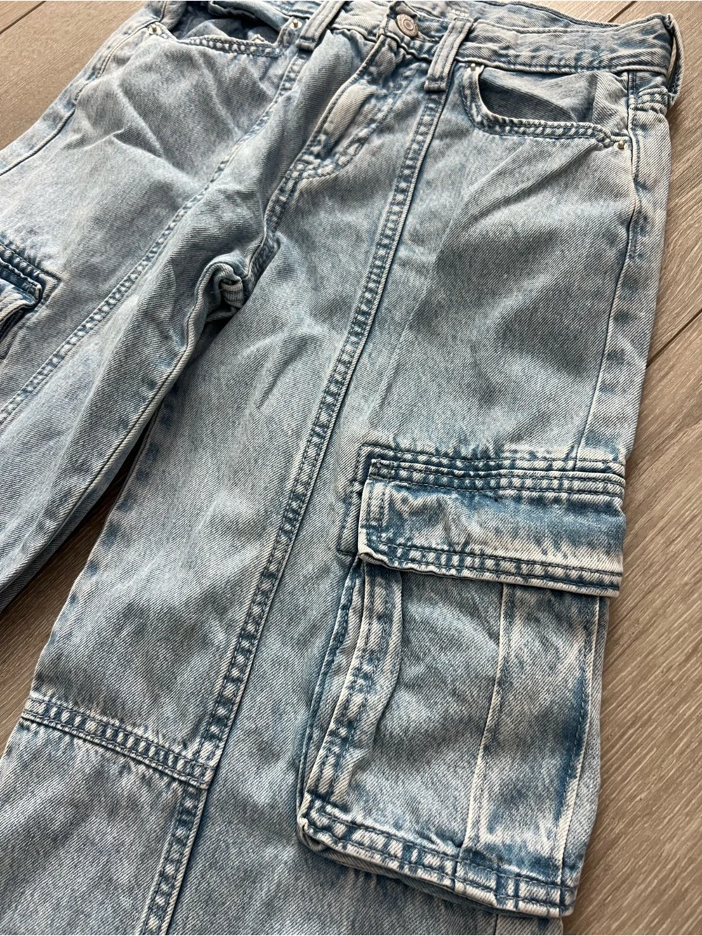 Old Navy Light Blue Wide Leg Baggy Cargo Jeans Girls Size 12